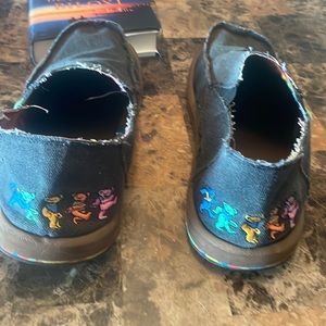 Sanuk size 12 special edition Grateful Dead shoes